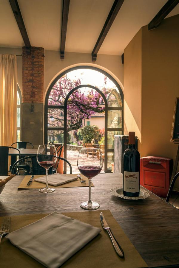 Il Glicine B&B Ristorante Cazzago San Martino Eksteriør bilde