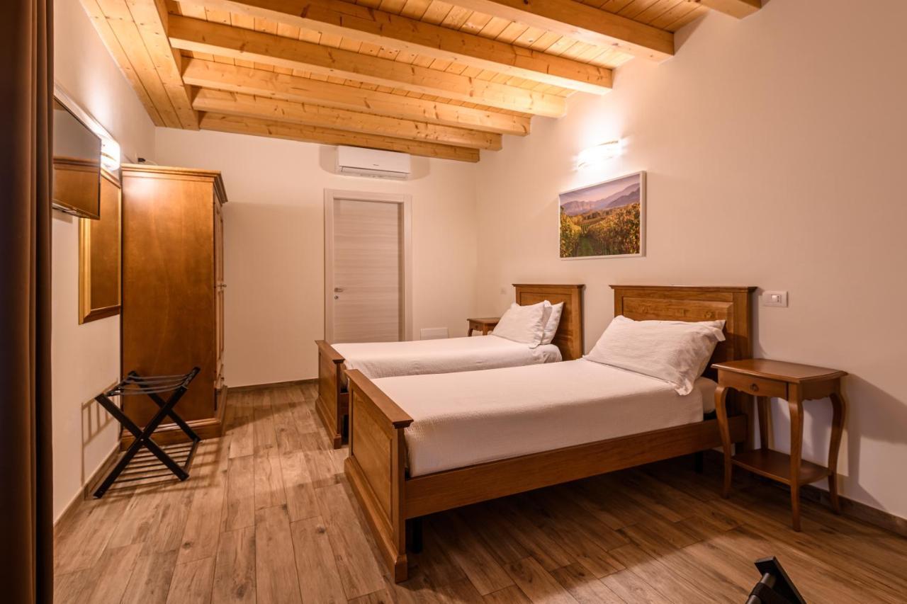 Il Glicine B&B Ristorante Cazzago San Martino Eksteriør bilde