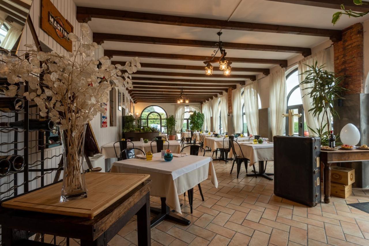 Il Glicine B&B Ristorante Cazzago San Martino Eksteriør bilde